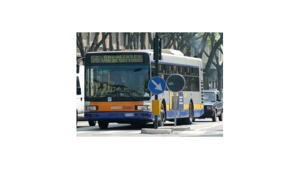 Immagine: Piemonte e Campania unite per mandare in pensione i vecchi autobus