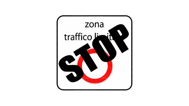 Immagine: Congelate le ztl per la settimana di Natale