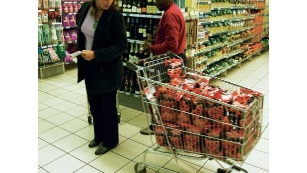 Immagine: Buoni spesa per chi dice addio alle buste di plastica