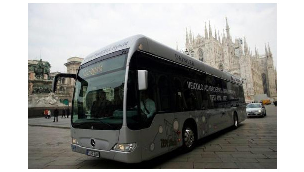 Immagine: Presentato a Milano il bus all’idrogeno