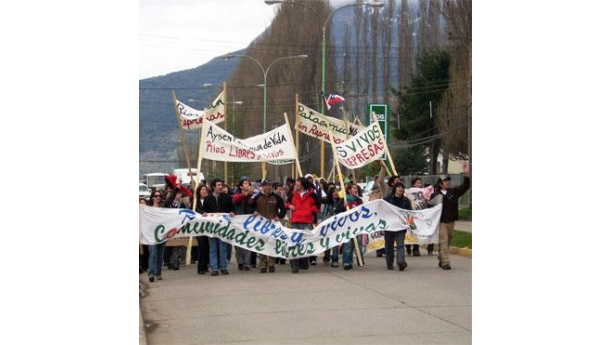 Immagine: Cresce sull'opposizione alle dighe della Patagonia la coscienza ambientalista in Cile