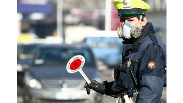 Immagine: Vertice Anci: nasce il coordinamento dei sindaci antismog. Larga adesione alla domenica senz'auto del 28