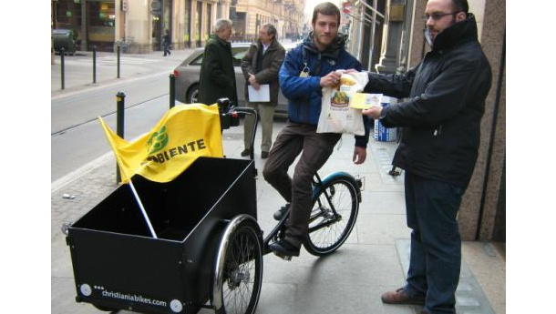 Immagine: Trofeo Tartaruga Torino 2010: primi al traguardo triciclo e bicicletta