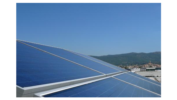 Immagine: Firenze: inaugurato uno dei più grandi impianti fotovoltaici in città