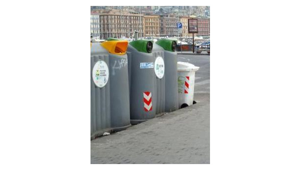 Immagine: Napoli: raccolta differenziata al 18%. Commissariamento?