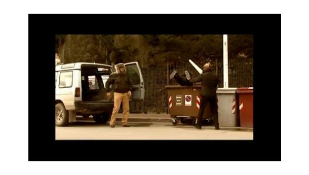 Immagine: Andria: dopo le polemiche, sospeso lo spot sulla raccolta differenziata. Il video