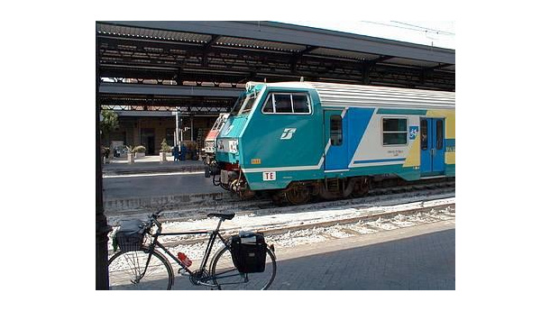 Immagine: A Pasquetta in bicicletta gratis sui treni