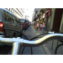 Immagine: Il Senato approva il casco obbligatorio in bici per i minori di 14 anni