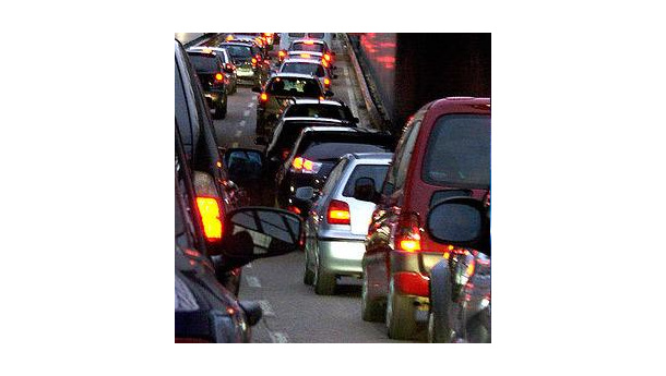 Immagine: Sempre più auto sulle strade del Piemonte, ma negli ultimi 5 anni la crescita è inferiore al resto d'Italia