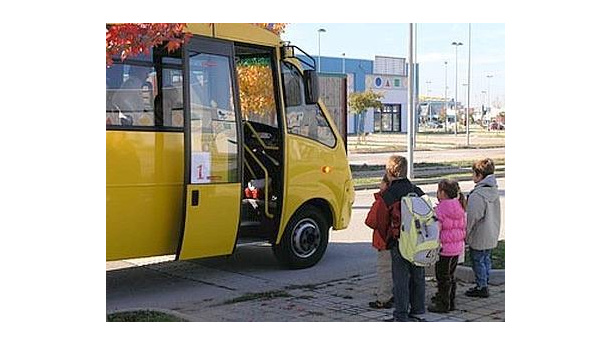Immagine: L'VIII Municipio e “il giallo” degli scuolabus