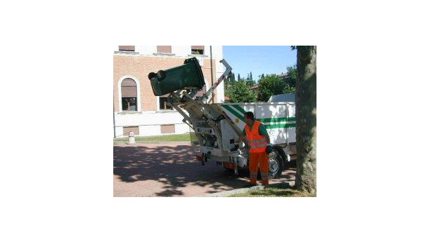 Immagine: Riprende la raccolta rifiuti a Lecce