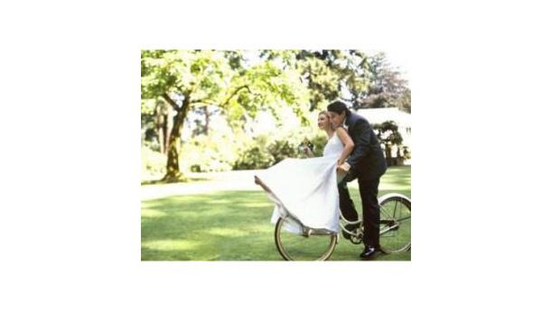 Immagine: Roma, ai futuri sposi in regalo una guida alla raccolta differenziata