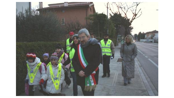 Immagine: A Udine si offre lavoro come accompagnatori di pedibus