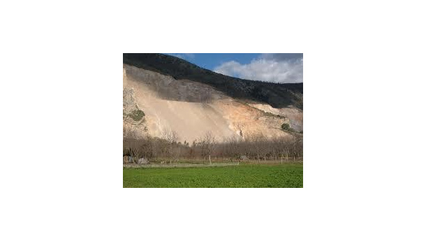 Immagine: Chiaiano, scontro sulla discarica