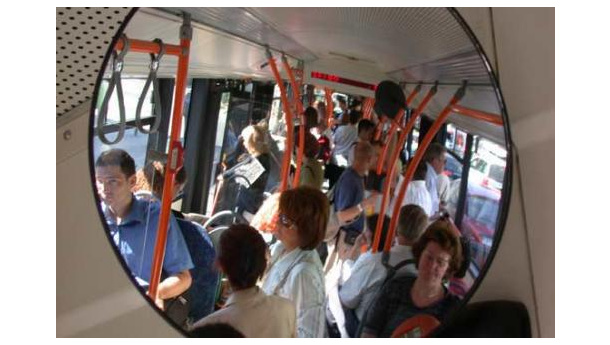 Immagine: Gratis sul bus i bambini fino a 10 anni