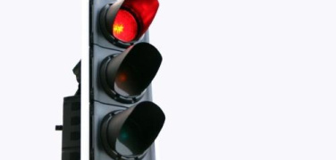 Roma sperimenta i semafori con lampade a led e contasecondi per i pedoni