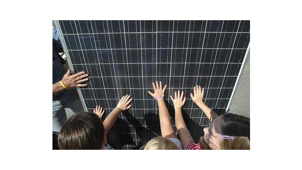 Immagine: Dal Comune di Roma due milioni per installare pannelli solari sulle scuole