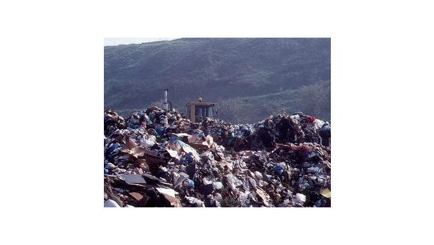 Immagine: Rifiuti, alla fine interviene il governo
