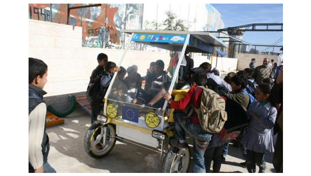 Immagine: Eco-ludobus in Palestina