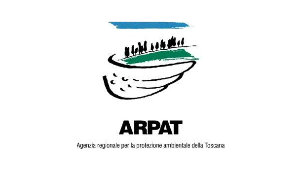 Immagine: Livorno, pannelli solari sulla sede dell'Agenzia toscana per la protezione ambientale