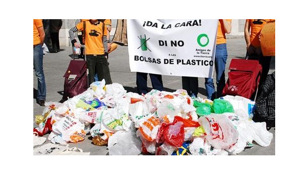 Immagine: Cinque anni per cambiare il sacchetto, Spagna in cammino verso il biodegradbile