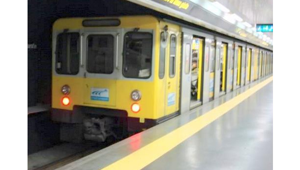 Immagine: Napoli, trasporto bici su metro Linea 6 | La lettera