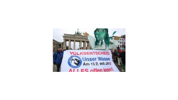 Immagine: A Berlino passa il referendum cittadino per la ripubblicizzazione dell'acqua