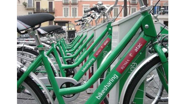 Immagine: Bike sharing, Legambiente: «A Roma servizio lasciato a se stesso»