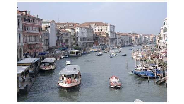 Immagine: Bio-Vaporetti nella laguna di Venezia