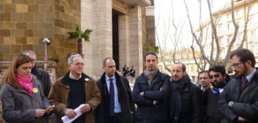 Decreto rinnovabili, le associazioni del settore tornano a protestare: il provvedimento “ammazza” solare ed eolico