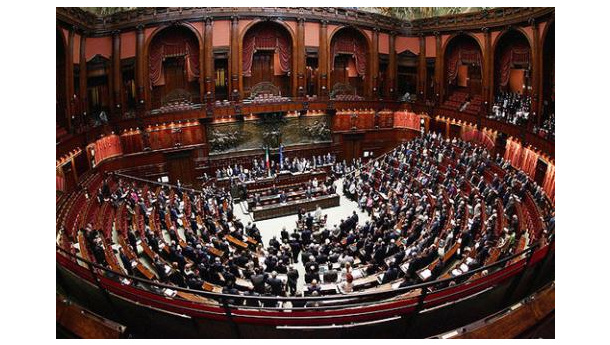 Immagine: La Camera approva una mozione bipartisan sulle rinnovabili. Chiesta la modifica del decreto Romani