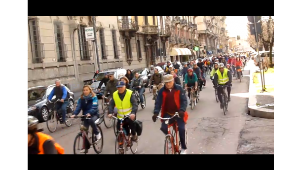 Immagine: Bici in Festa di Primavera 2011 a Milano: ecco i video