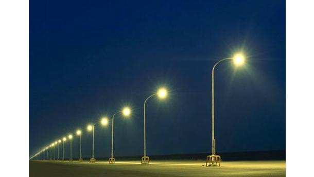 Immagine: Torino: i pali della luce diventano sensori intelligenti