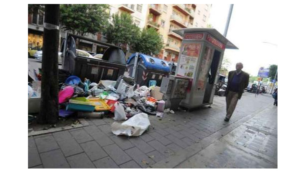 Immagine: Codacons denuncia l'Ama: «Strade sporche in 9 casi su 10»