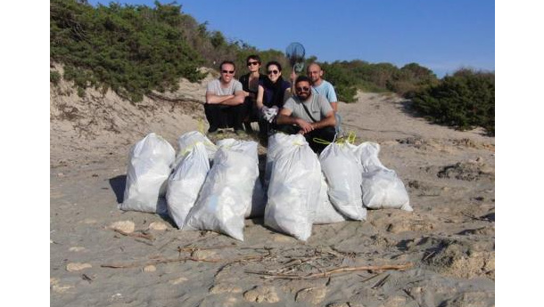 Immagine: 2° EcoDay del Salento: 1210 volontari ripuliscono 41 aree