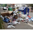 Immagine: Foggia, rifiuti per strada. Amica: 