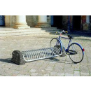 Immagine: L'ordinanza di Brescia contro il parcheggio selvaggio delle bici