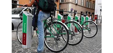 Roma: in arrivo 36 nuove postazioni di bike-sharing e costi di gestione coperti con la pubblicità