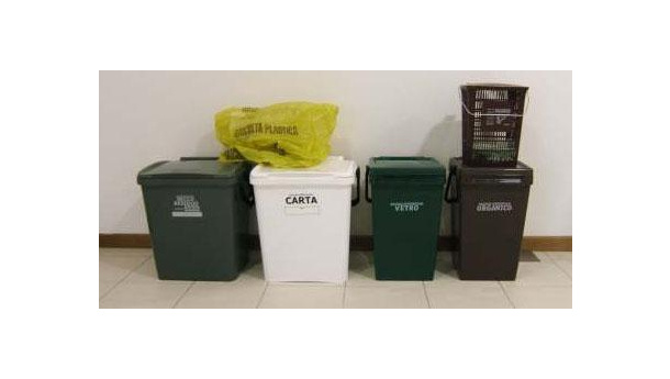 Immagine: Rifiuti a Napoli, Wwf: subito impianti di compostaggio per incentivare la differenziata