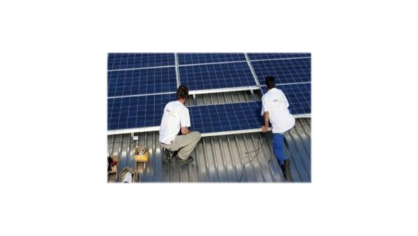 Immagine: Conto energia, online la graduatoria dei grandi impianti che accedono alle tariffe 2011