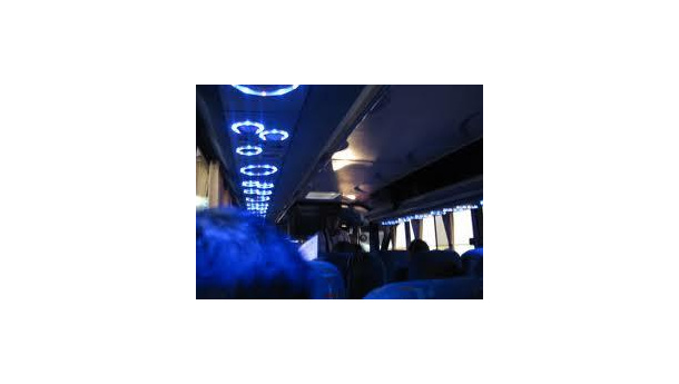 Immagine: Primi tagli al trasporto pubblico locale pugliese: eliminati i 