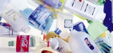 Cosa pensano gli italiani del riciclo e del recupero dei rifiuti di imballaggi in plastica