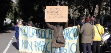 Genova, la storica difesa del parco Acquasola dal parcheggio  | Video