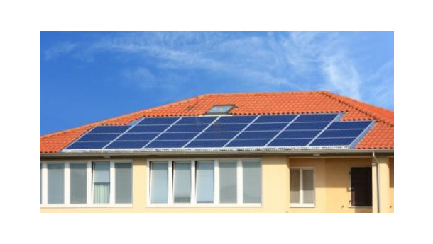 Immagine: Indicatori ambientali Istat: nel 2010 boom del fotovoltaico sugli edifici comunali
