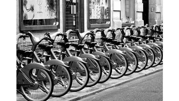 Immagine: Le biciclette comunali senza piste ciclabili