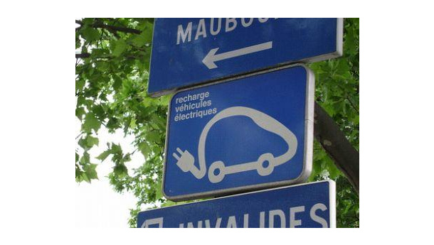 Immagine: 2010: a Parigi auto elettriche come le bici di Velib?