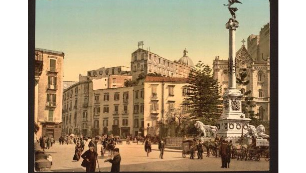 Immagine: De Magistris, il Comune punta a pedonalizzare la città