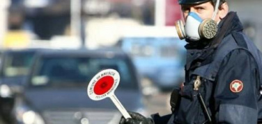 Nozze gay, non c'è la legge ma c'è il pass