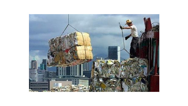 Immagine: Carta: gli operatori europei puntano al 70% di riciclo entro il 2015 (possibilmente di prossimità)