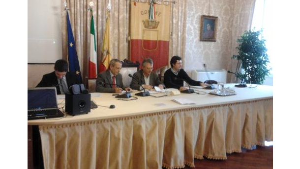 Immagine: Napoli vuole ridurre i suoi rifiuti. E comincia dalle mense scolastiche